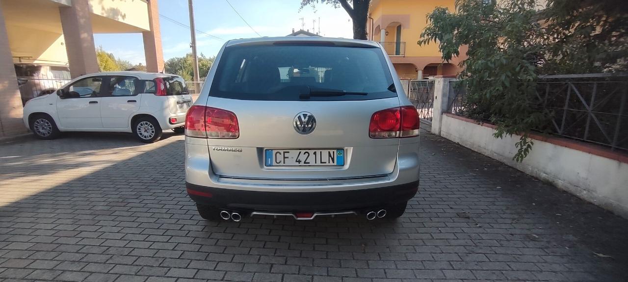 Volkswagen Touareg 3.2 V6 tiptronic