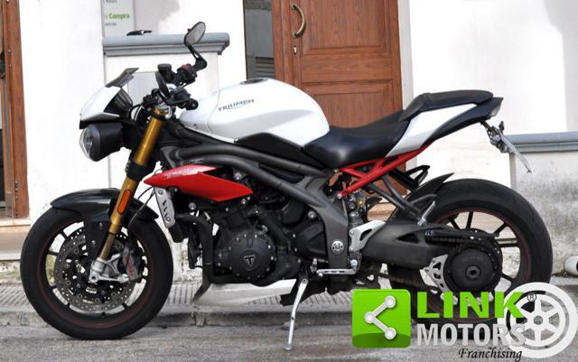 TRIUMPH Speed Triple R 1050