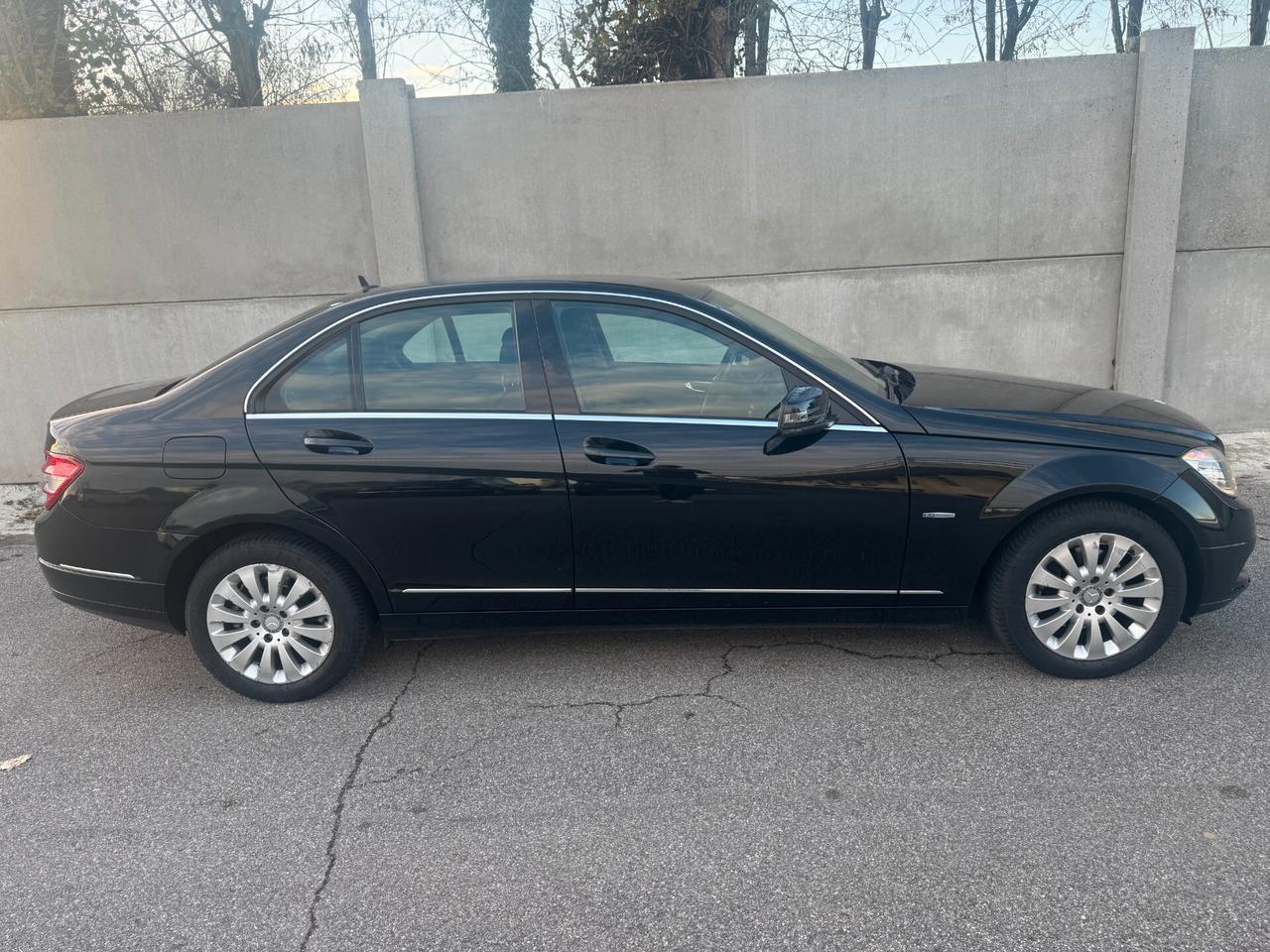 Mercedes-benz C 220 CDI BlueEFFICIENCY Elegance
