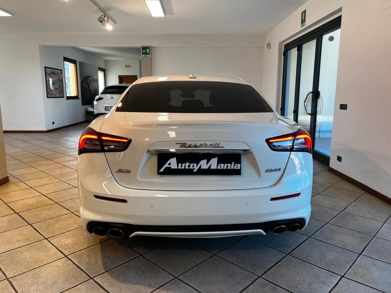 Maserati Ghibli V6 430 CV Q4 Granlusso