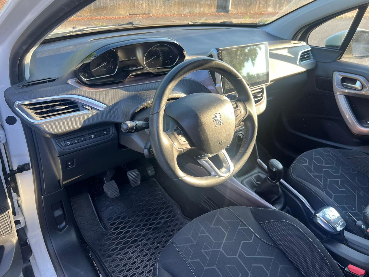Peugeot 2008 1.6 e-HDi 92 CV Stop&Start Active