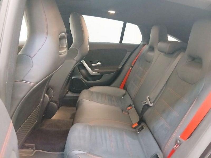 Mercedes-Benz CLA Shooting Brake AMG 35 4matic auto