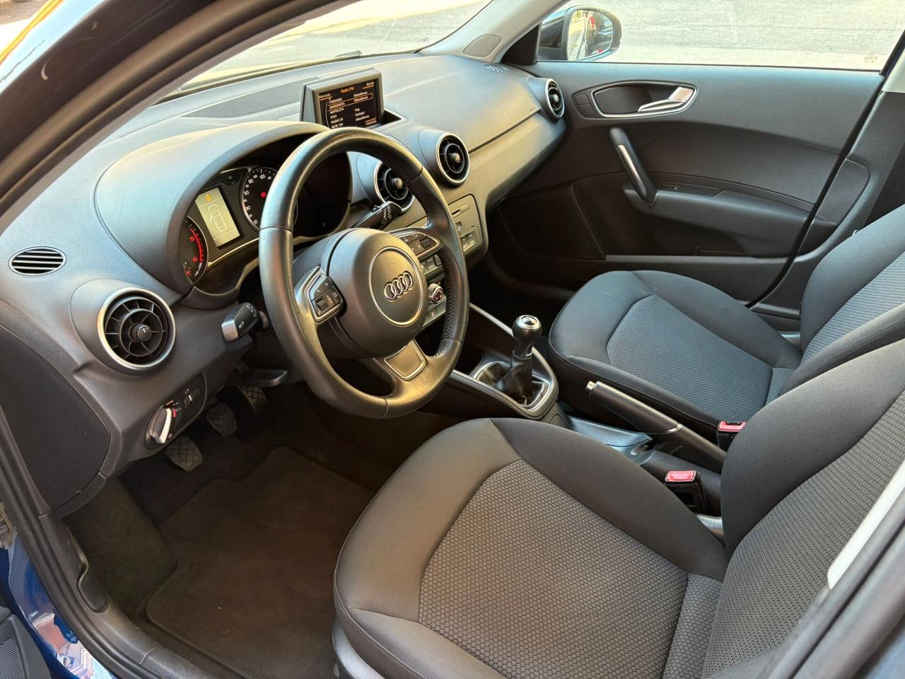 Audi A1 SPB 1.6 TDI S line edition