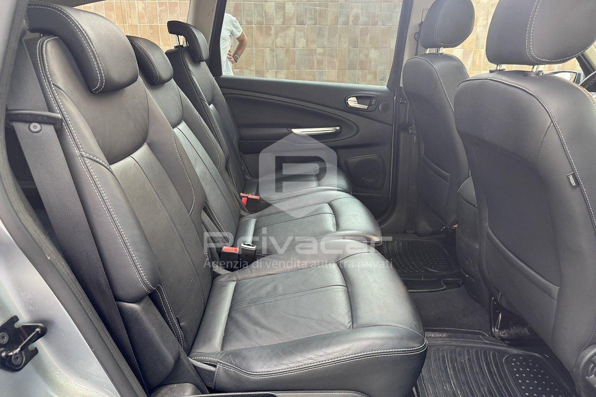 FORD S-Max 2.0 200CV Powershift Titanium