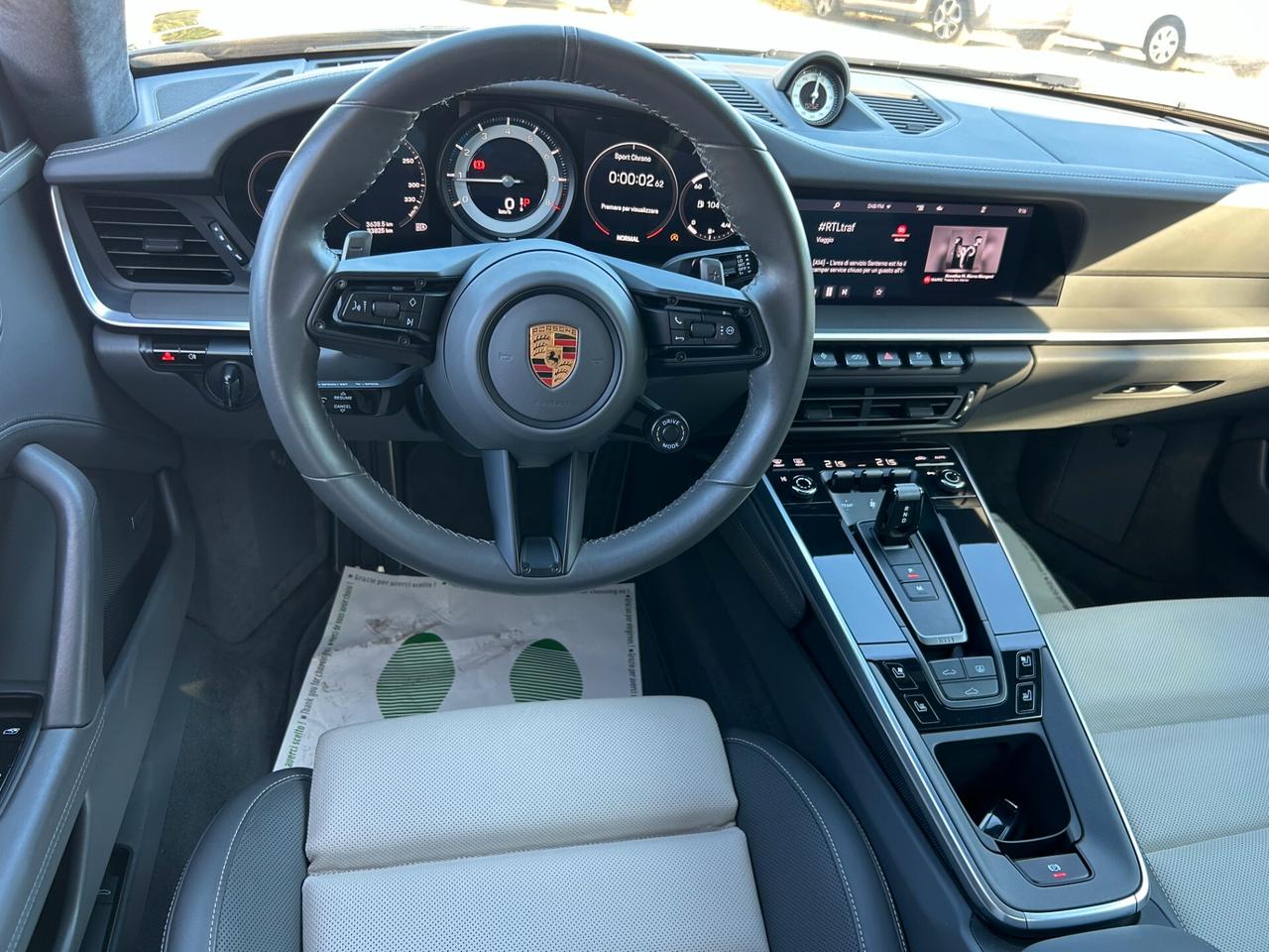 Porsche 911 992 Coupe 3.0 Carrera 4S auto