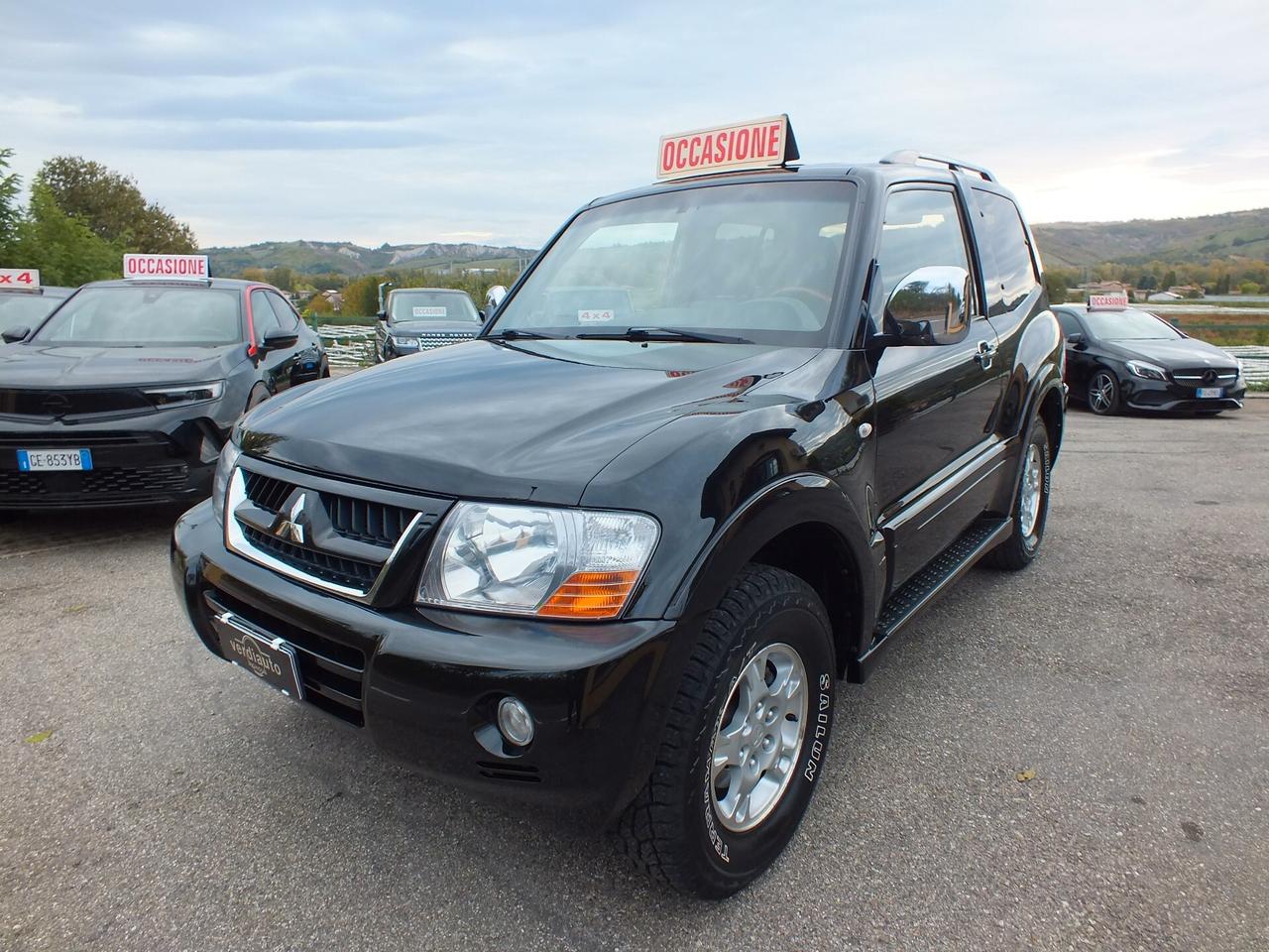 MITSUBISHI PAJERO 3.2 16V DI-D CORTO GLX
