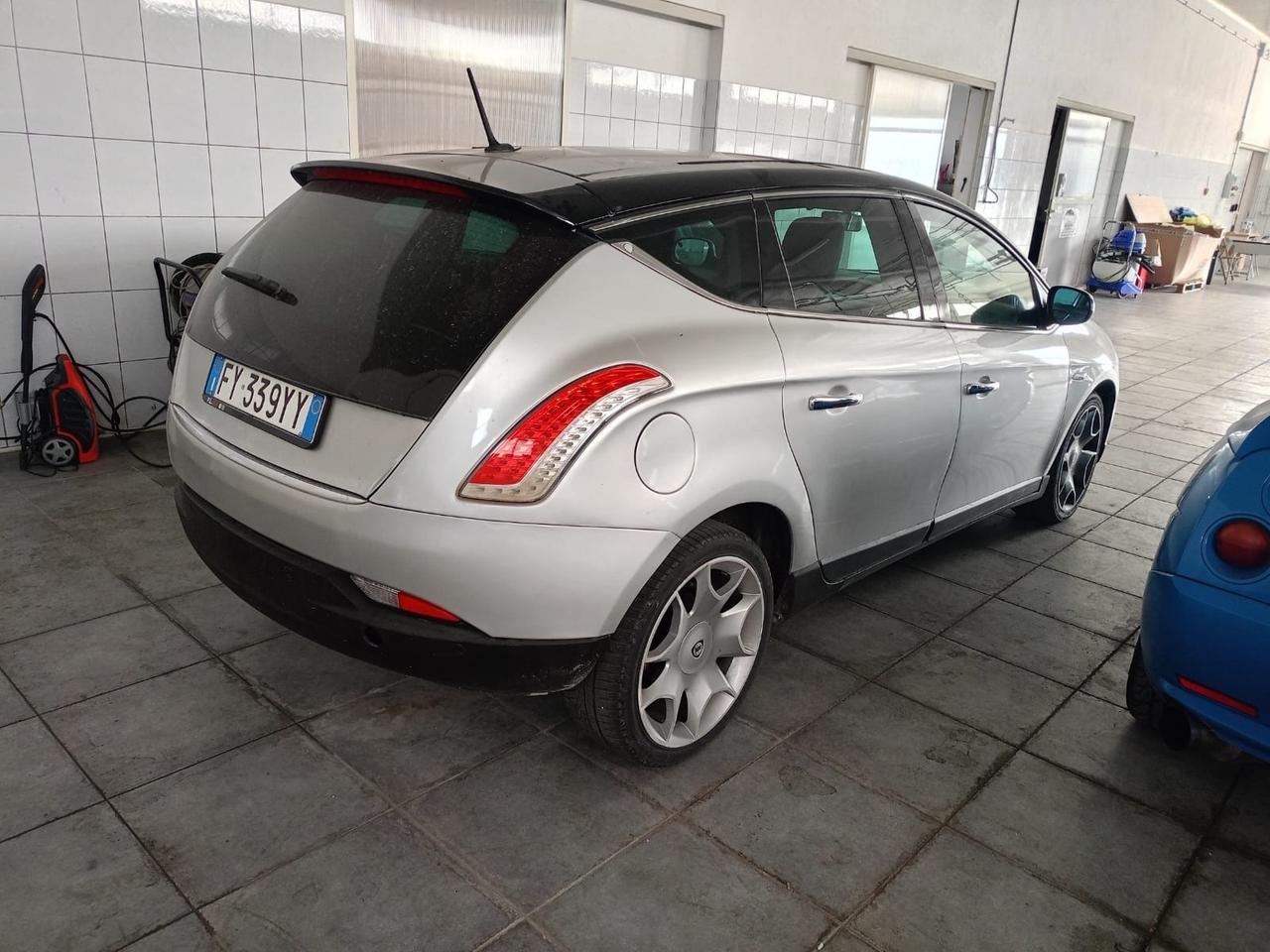 Lancia Delta 1.4 T-Jet 150 CV Platino