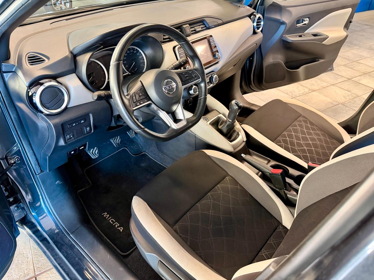 Nissan Micra IG-T 100 5 porte Tekna