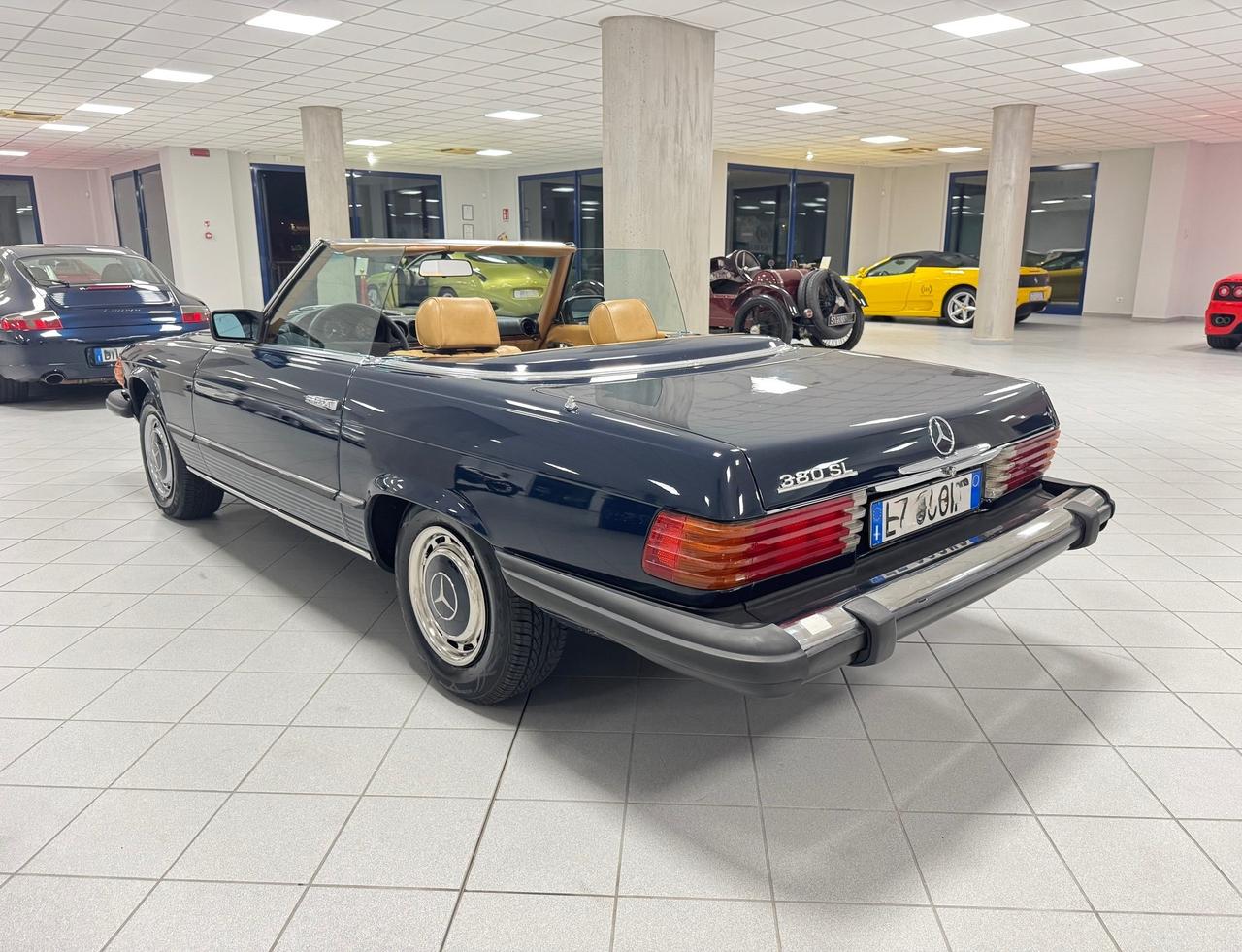Mercedes-Benz SL 380