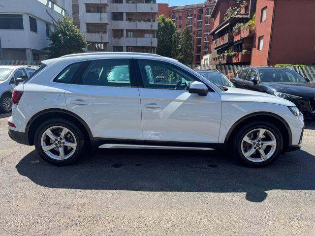 AUDI Q5 35 TDI S tronic Business Advanced