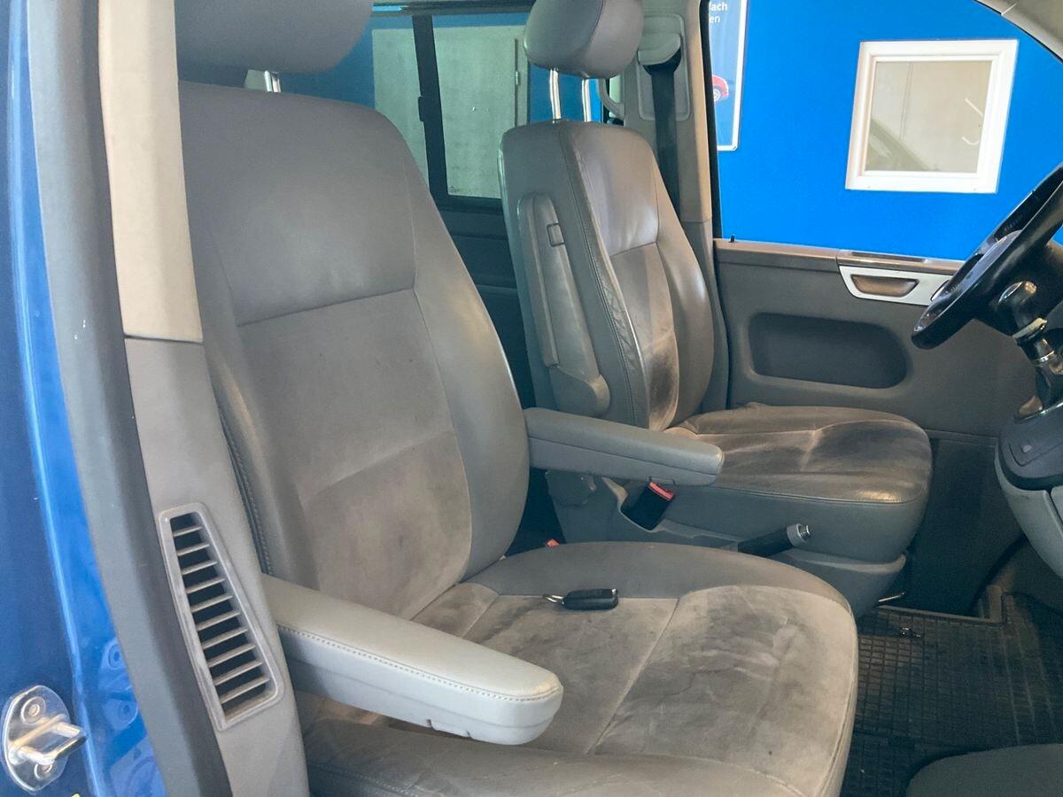 Volkswagen Multivan 2.5 TDI/130CV 4motion Highline