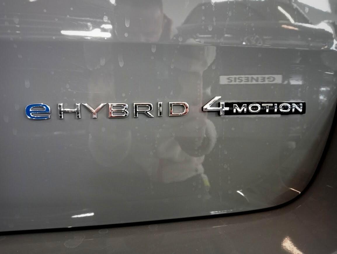 Volkswagen T7 Multivan 1.5 245cv PHEV 4MOTION 4X4 LIFE 7P PRONTA CONS