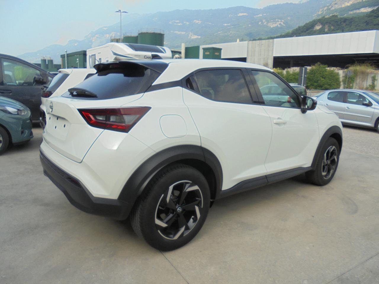 Nissan Juke 1.0 DIG-T 114 CV N-Connecta