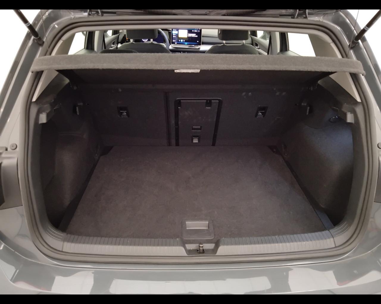 VOLKSWAGEN Golf VIII 2024 - Golf 2.0 tdi Life 115cv