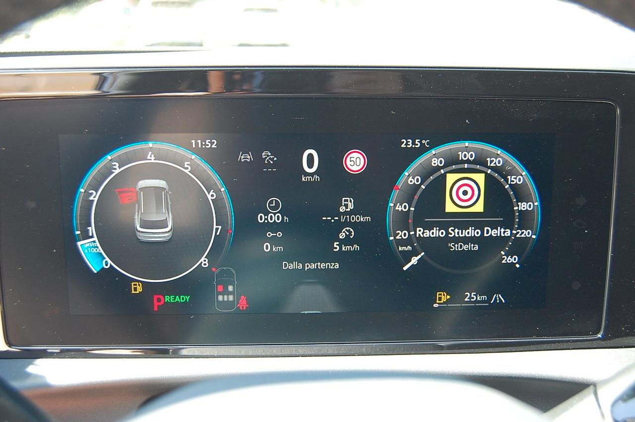 Volkswagen T-Roc 1.5 eTSI ACT 150 CV DSG R-Line
