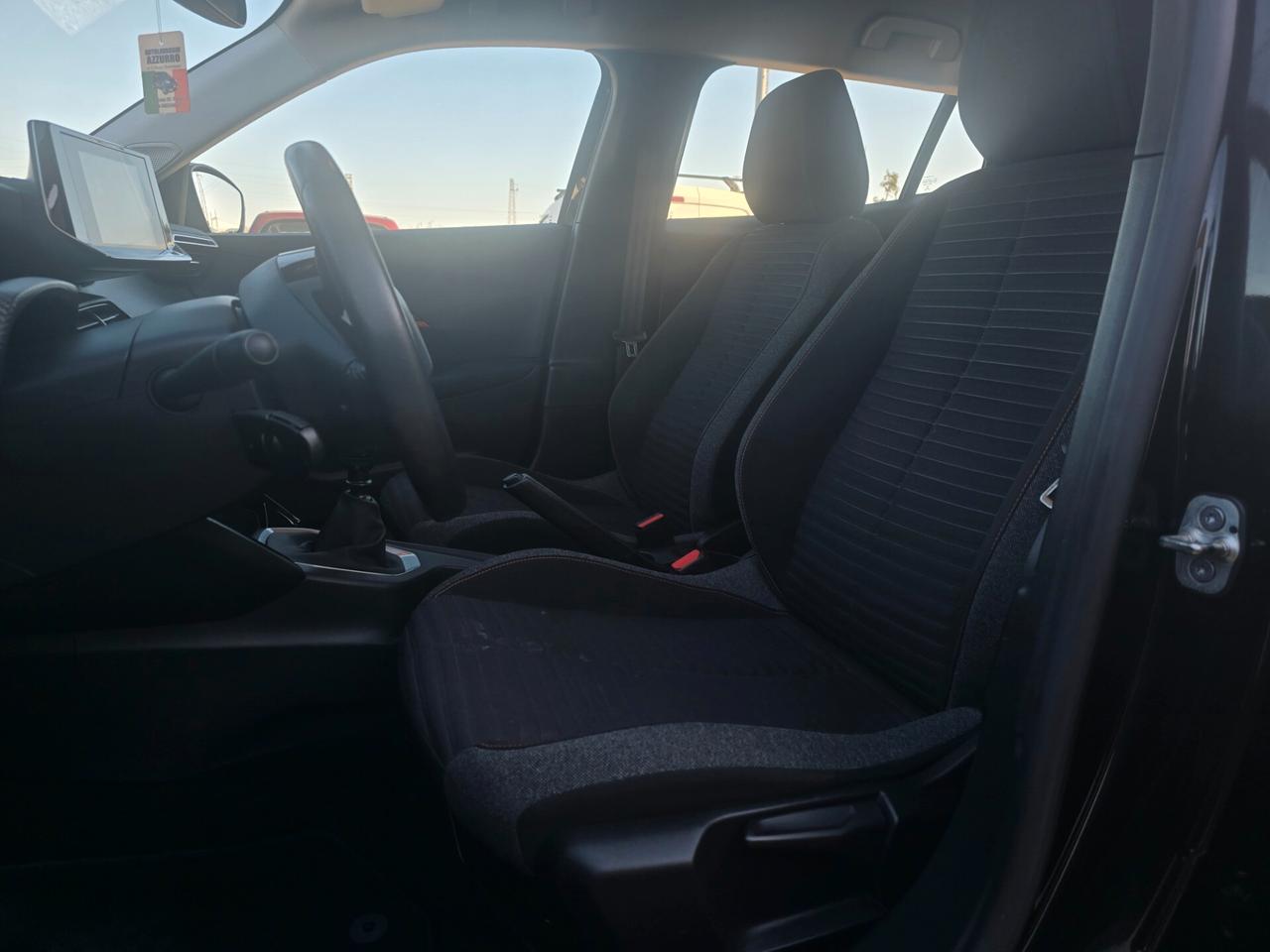 Peugeot 2008 2021 60.000KM