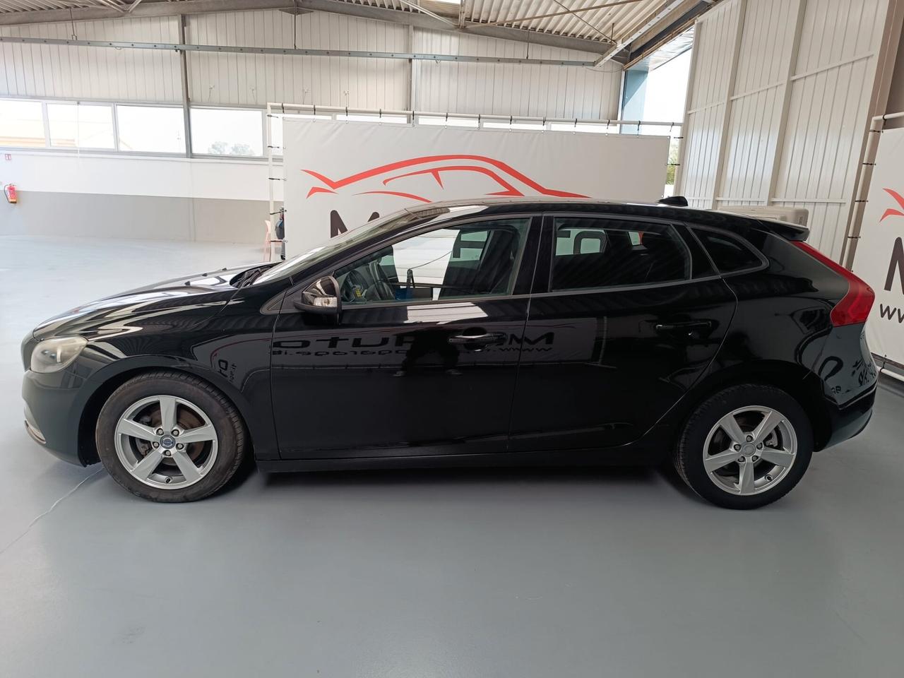 Volvo V40 D2 1.6 Momentum