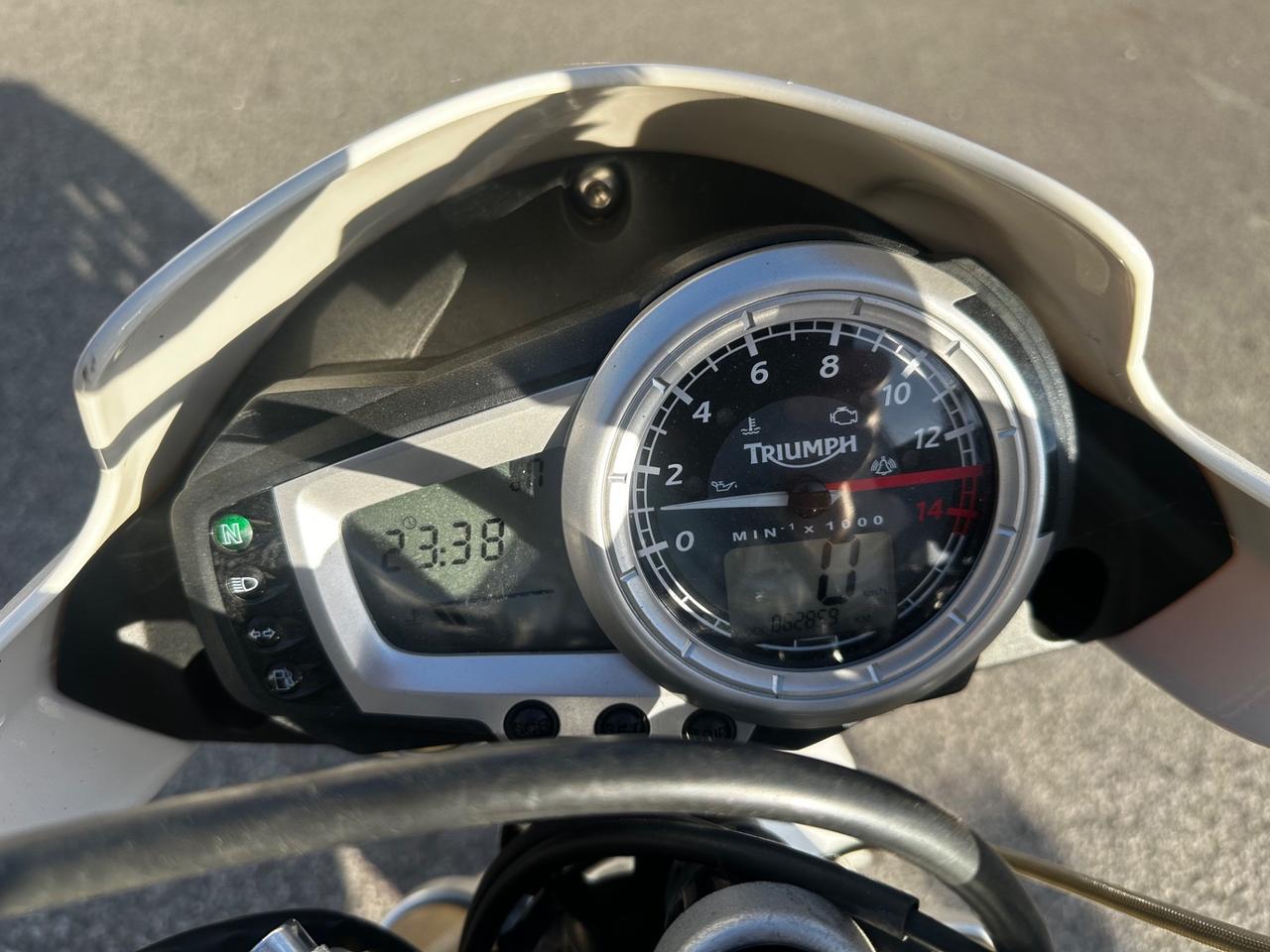 Triumph Street Triple 675 | Pronta all’uso | Molti accessori originali Triumph