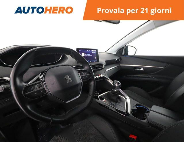 PEUGEOT 5008 BlueHDi 130 S&S Allure