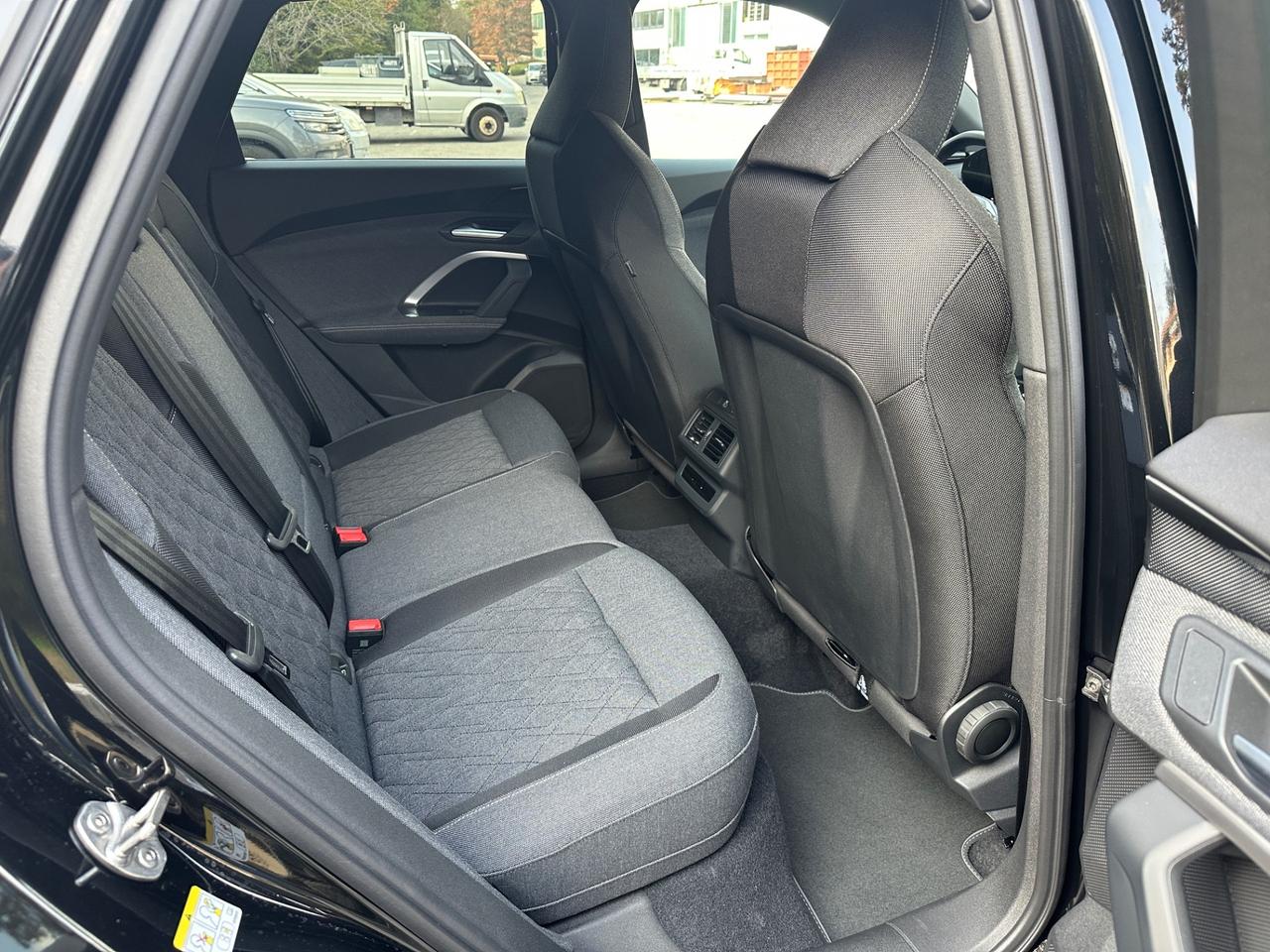 Audi Q5 TDi 150 kW mHEV+ S tronic quattro line edition