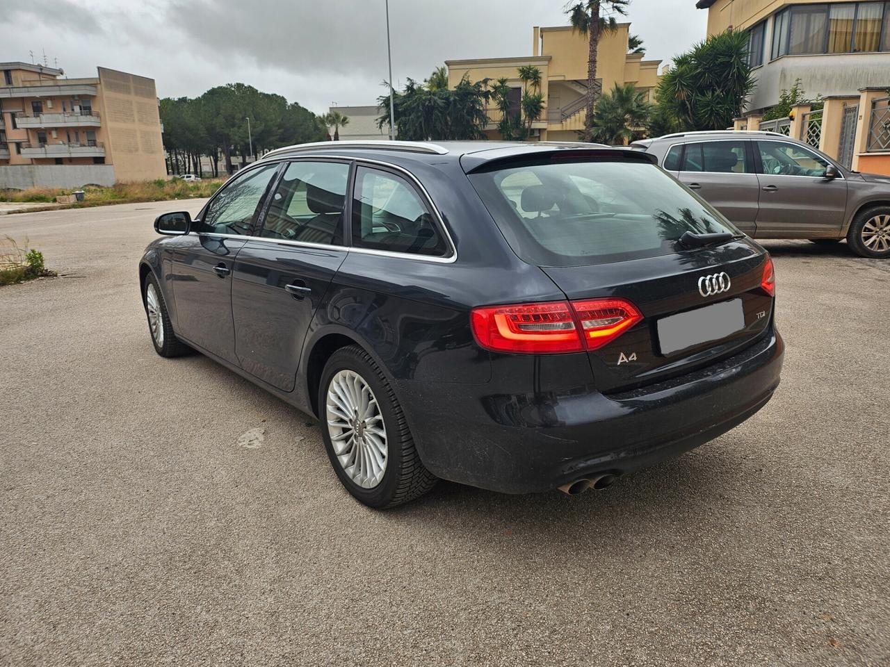 Audi A4 Avant 2.0 TDI 177CV Ambient