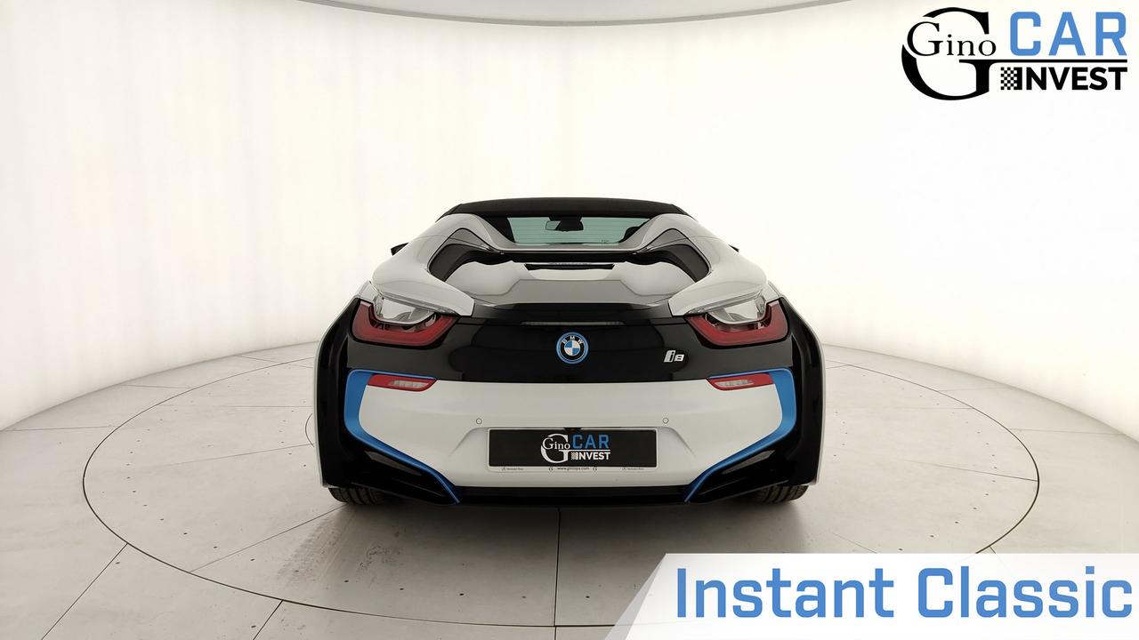 BMW i8 Roadster 1.5 auto