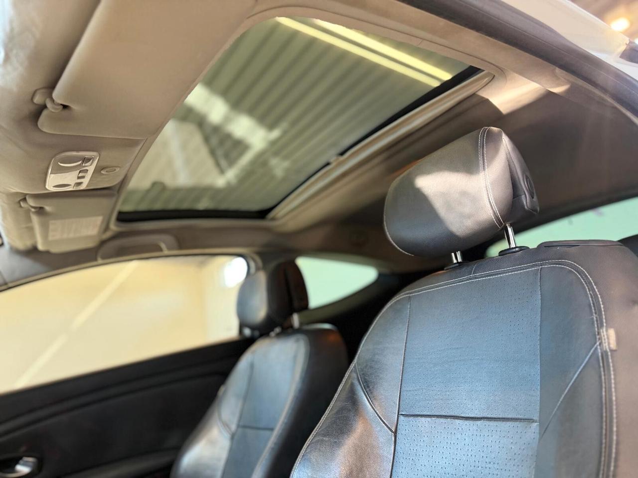 Renault Megane Mégane Coupé 1.9 dCi 130CV Luxe