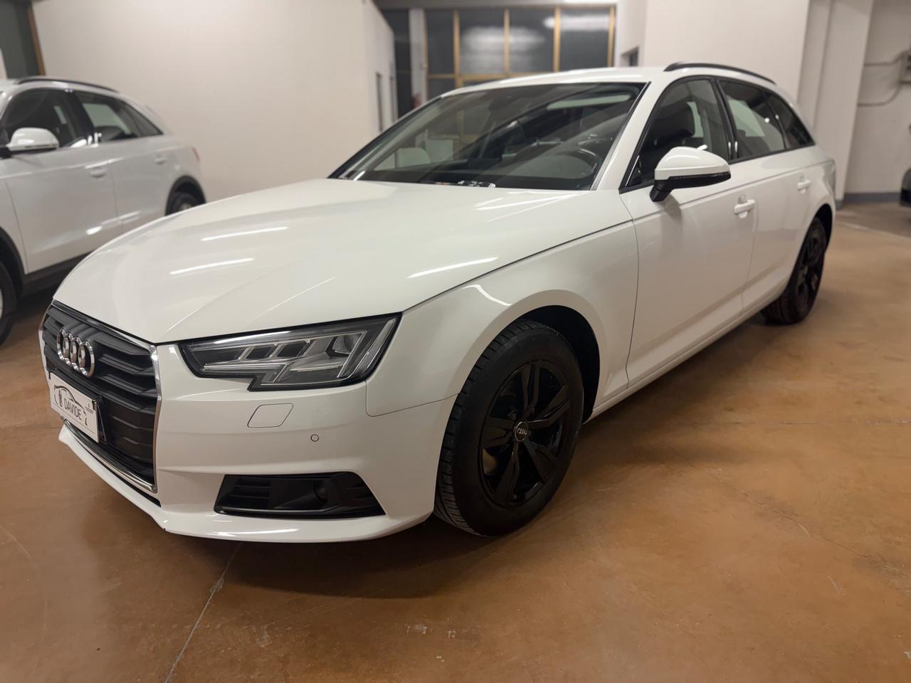 Audi A4 Avant 2.0 TDI 122 CV S tronic Business Sport