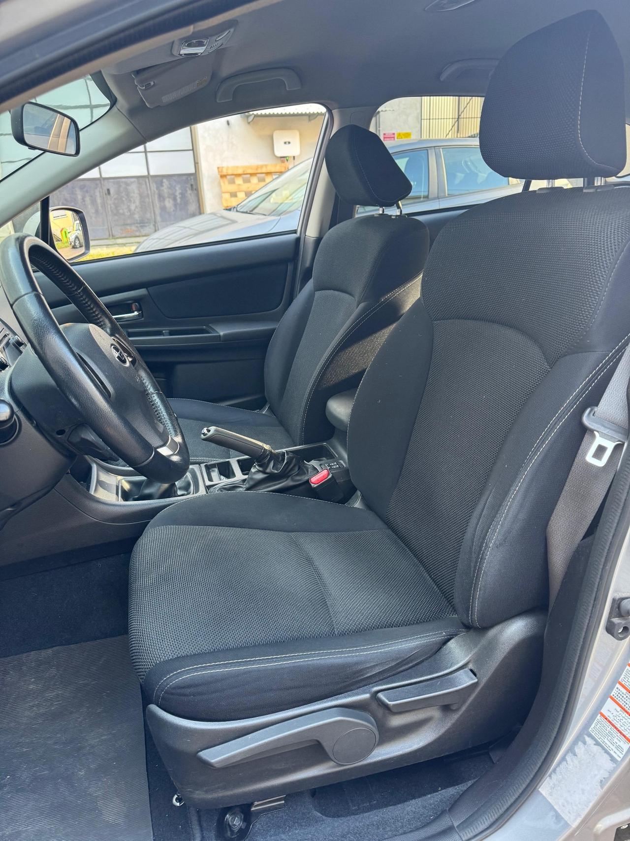 Subaru XV 2.0d Free