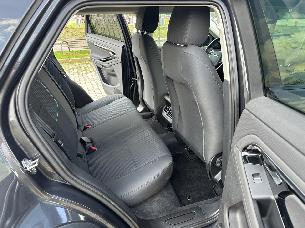 Land Rover Range Evoque 2.0D I4-L.Flw 150 CV S
