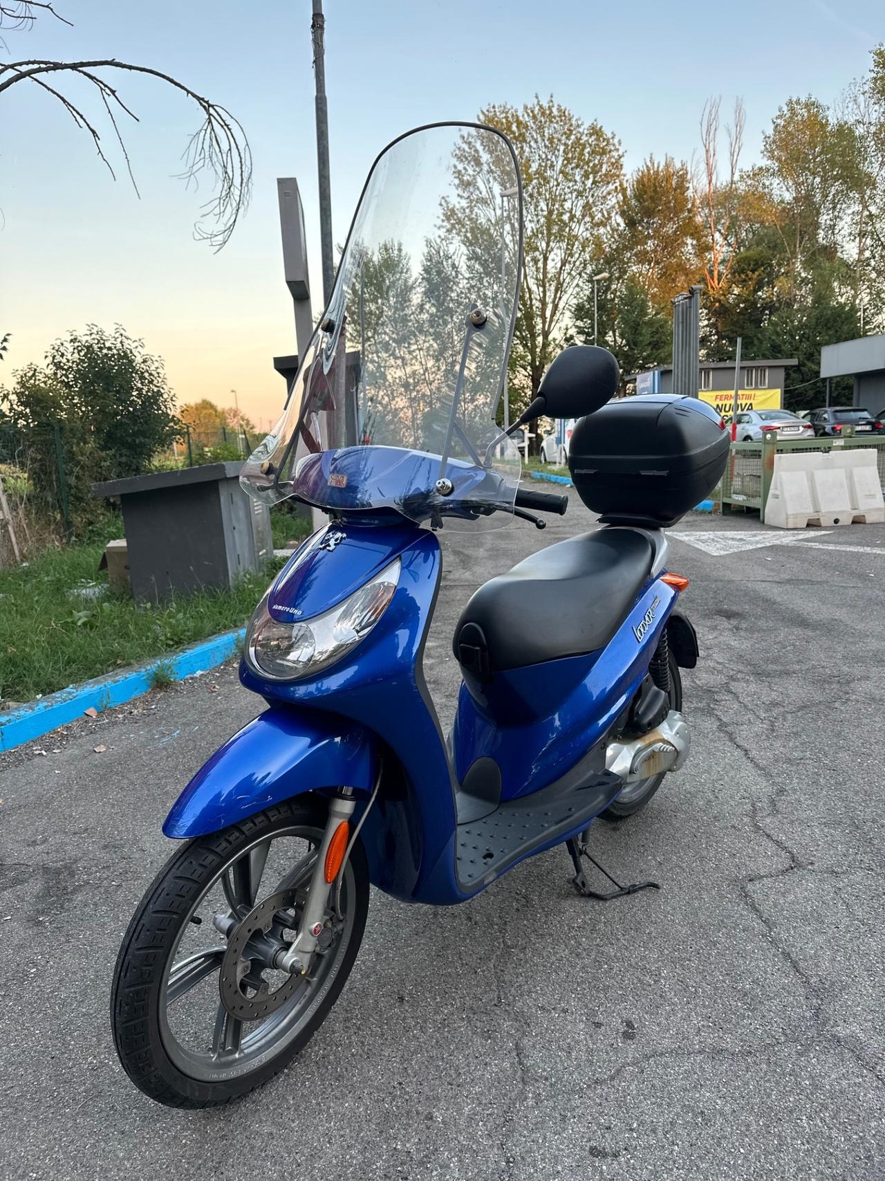 Peugeot Looxor 50