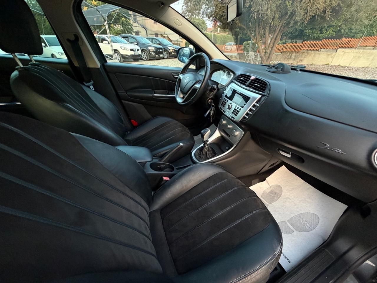 Lancia Delta 1.6 MJT DPF Oro