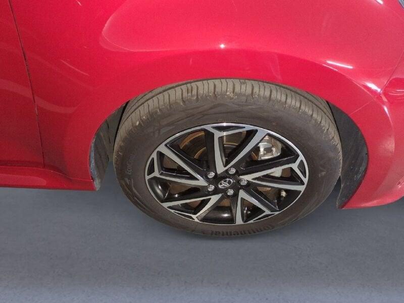 Toyota Yaris Hybrid Trend MY21