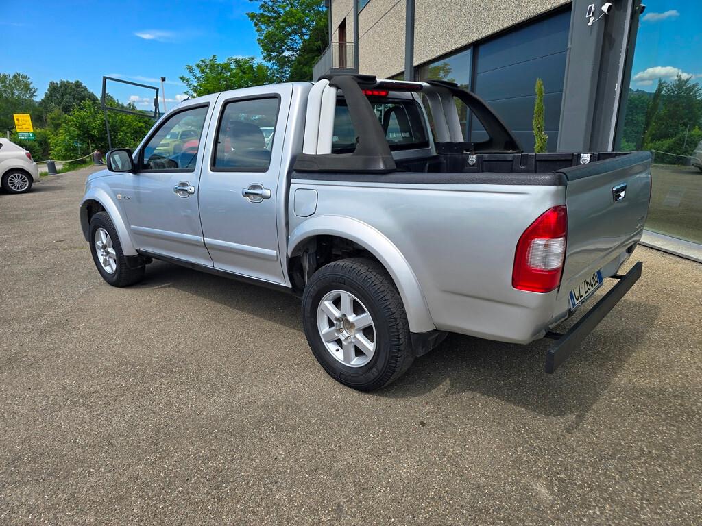 Isuzu D-Max 3.0 TDI 130CV Crew Cab 4WD LS