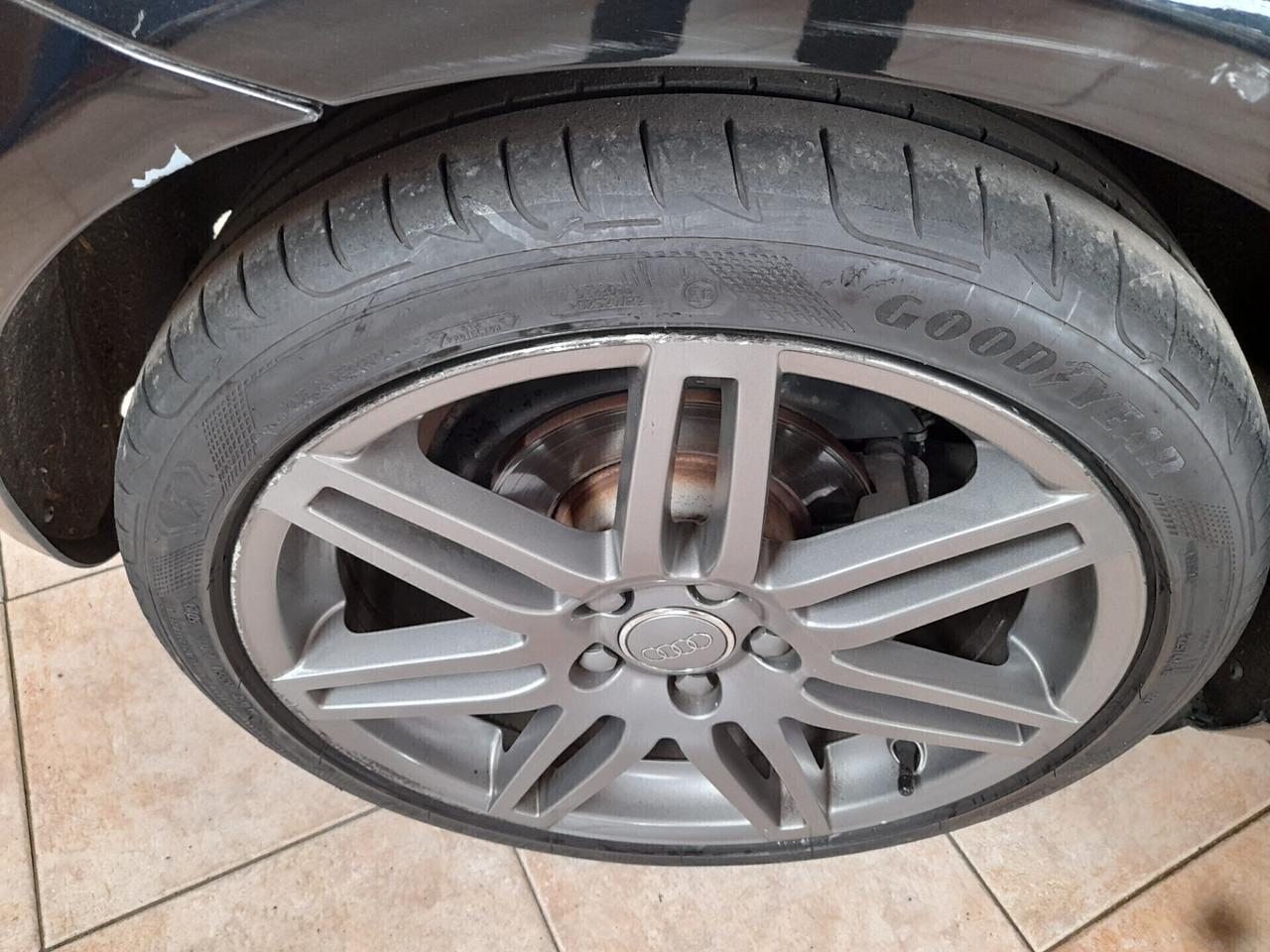 Audi A3 1.6 TDI 105 CV CR Ambition