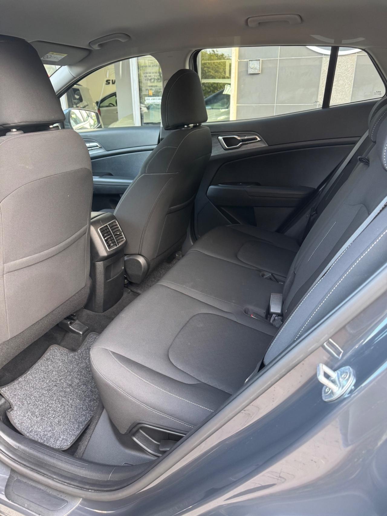 Kia Sportage 1.6 CRDI 136 CV 2WD Mild Hybrid Urban