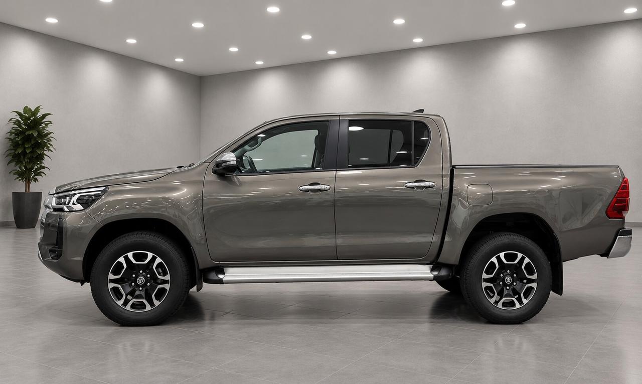 Toyota Hilux 2.8 D-4D A/T 4WD 48V 4 porte Double Cab Executive