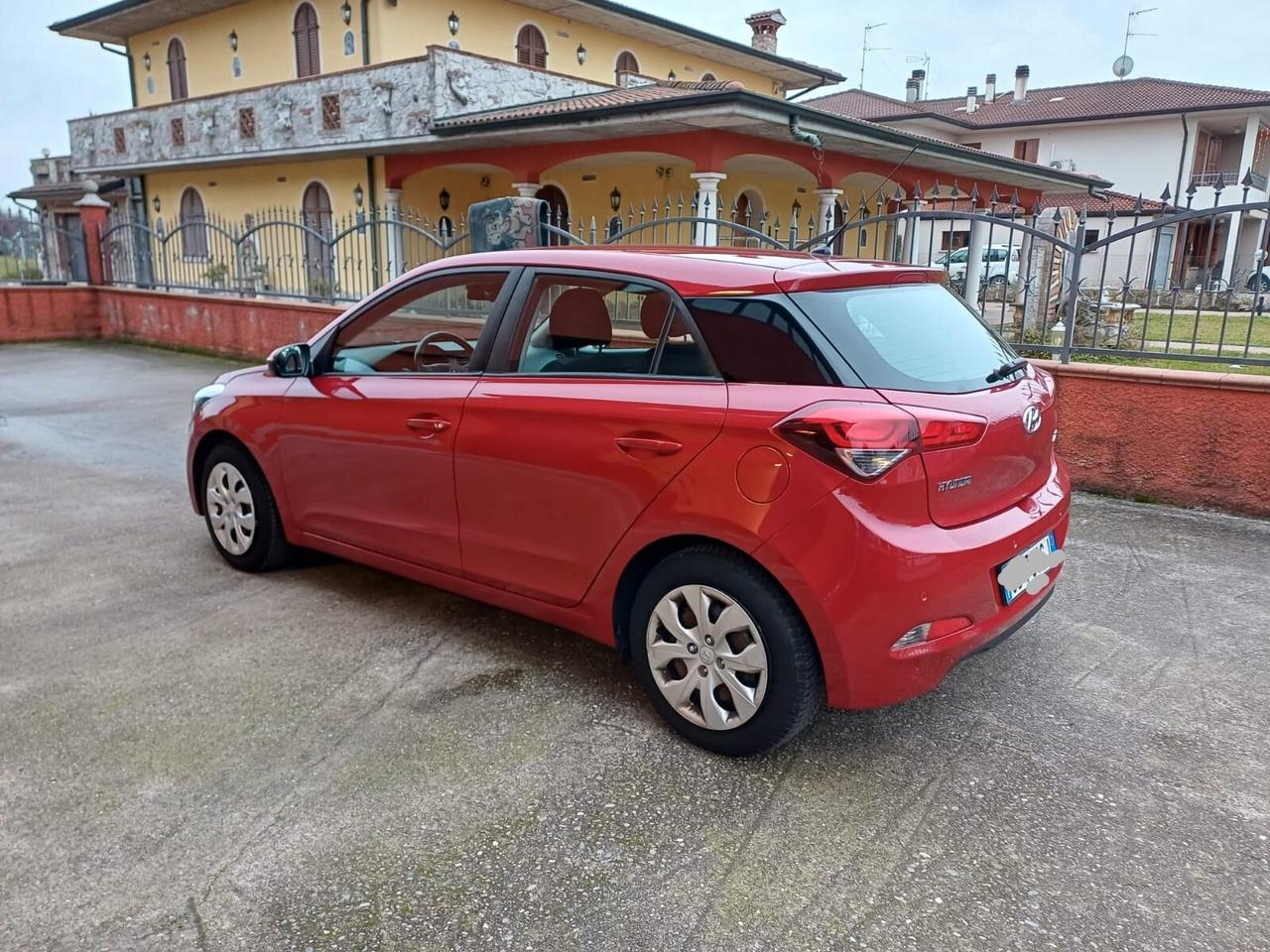 Hyundai i20 1.2 84 cv 5 porte Comfort