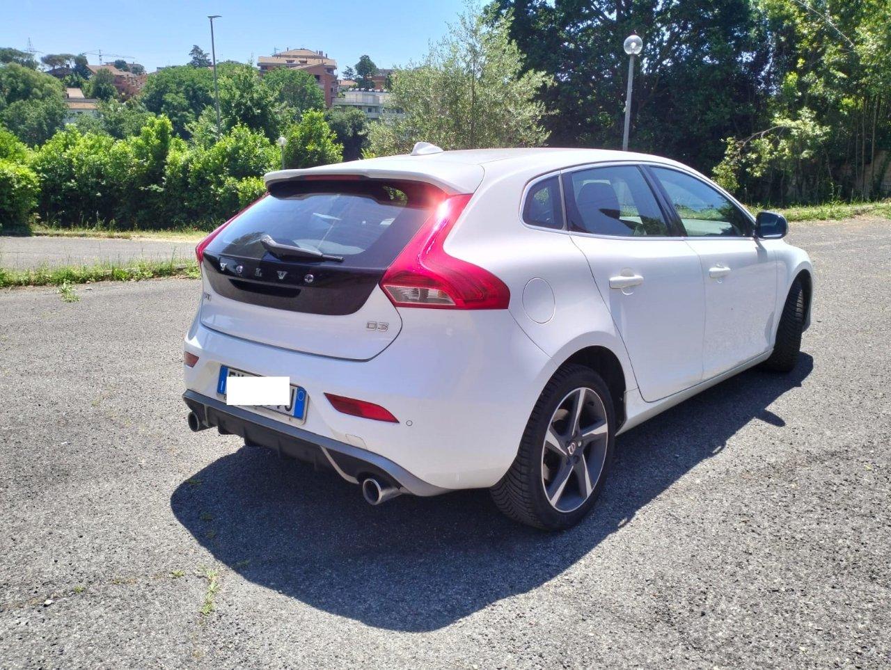 Volvo V40 2.0 d3 R-design geartronic