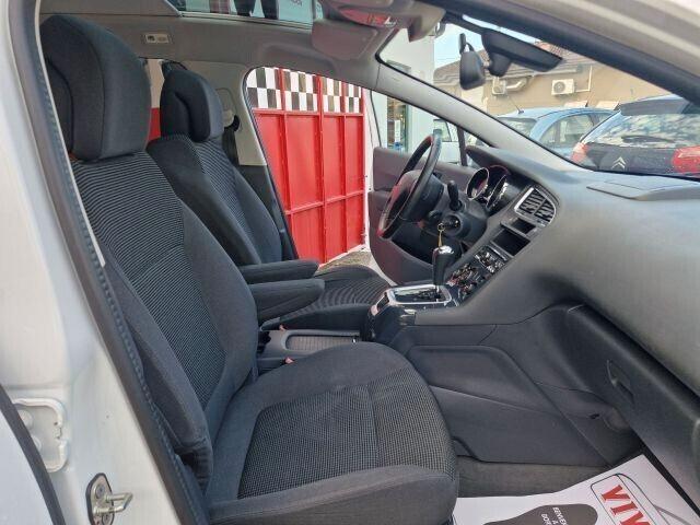 Peugeot 5008 HDI 7 POSTI CAMBIO AUTOMATICO