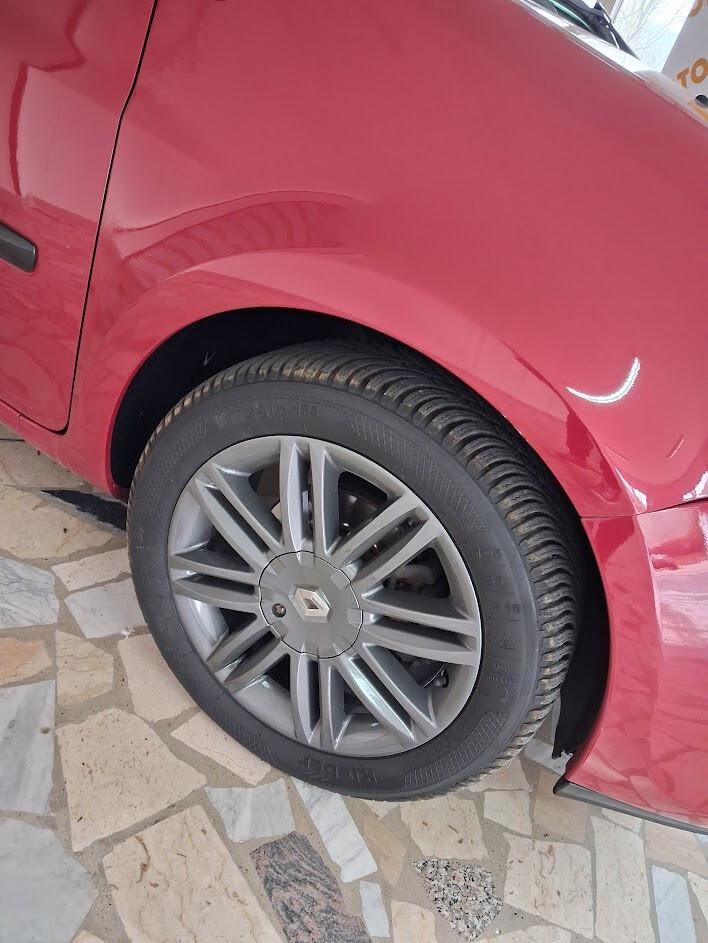 Renault Clio 1.2 16V 20th Anniversario frizione nuova cambio revisionato