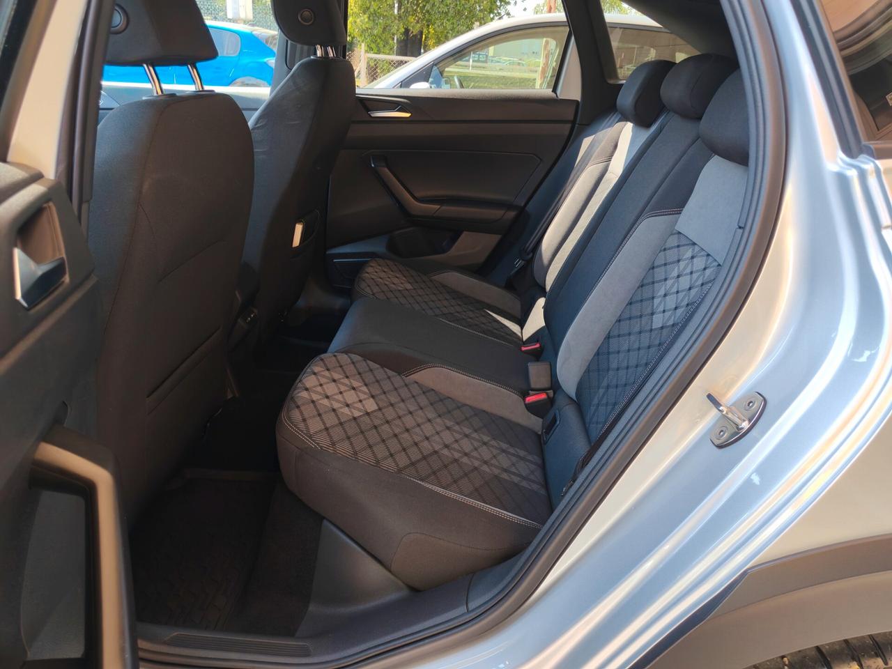 Volkswagen Taigo 1.0 TSI 110 CV R-Line