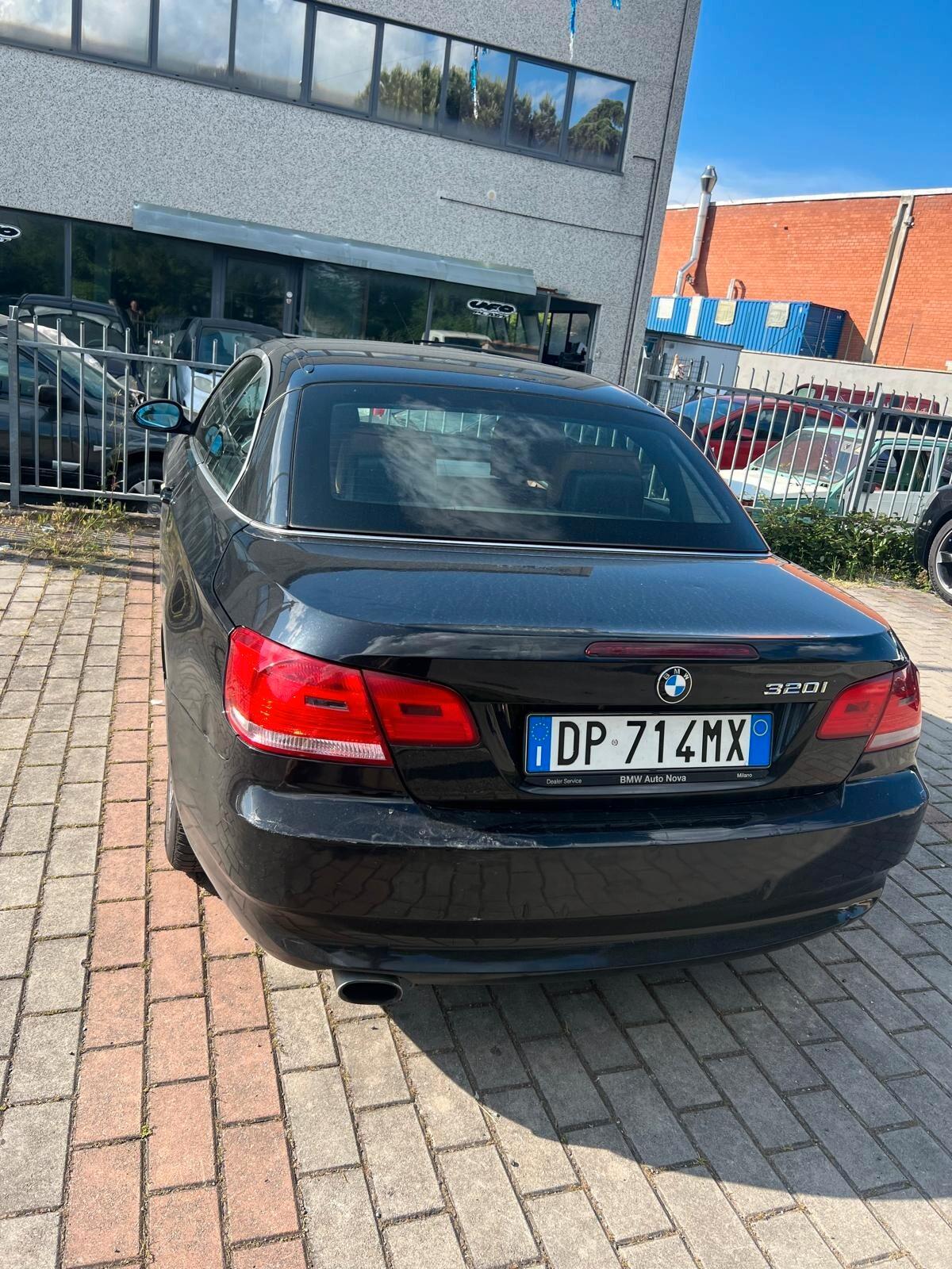 Bmw 320 320i cat Cabrio Attiva