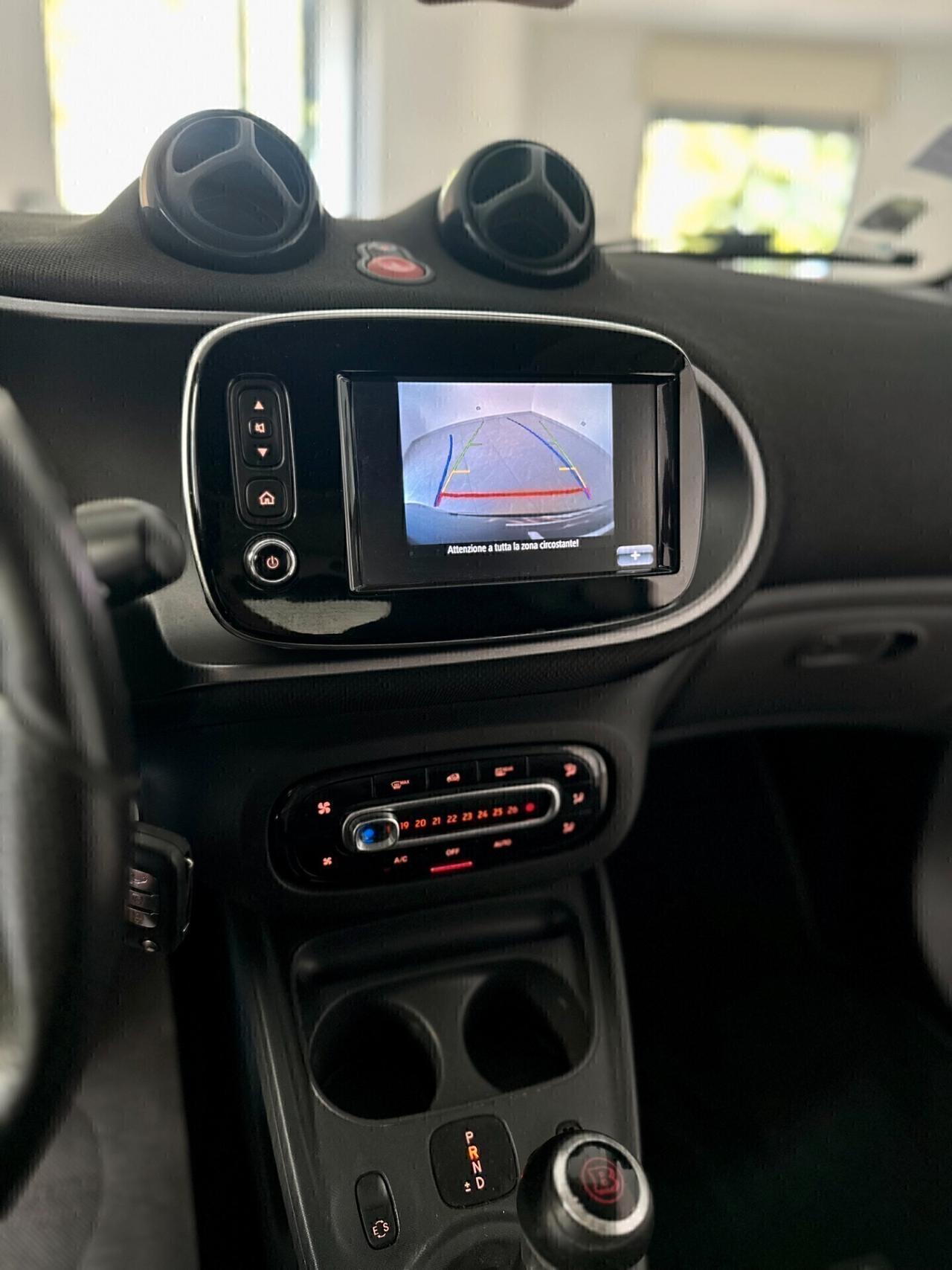 Smart ForTwo 90 0.9 Turbo Urbanlava