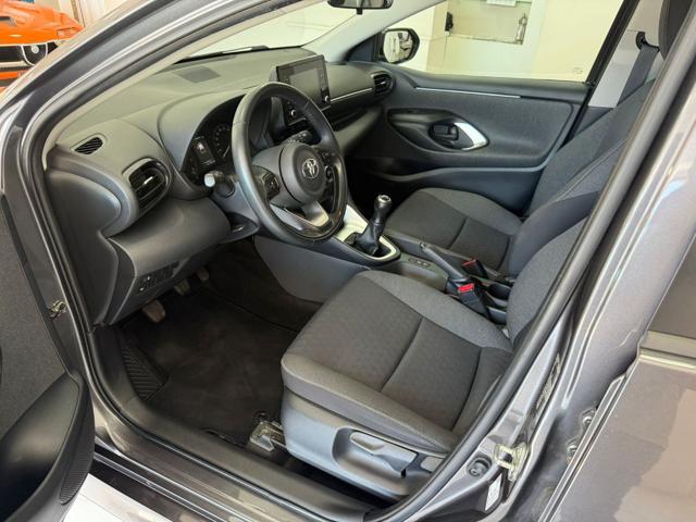 TOYOTA Yaris 1.0 5 porte Active
