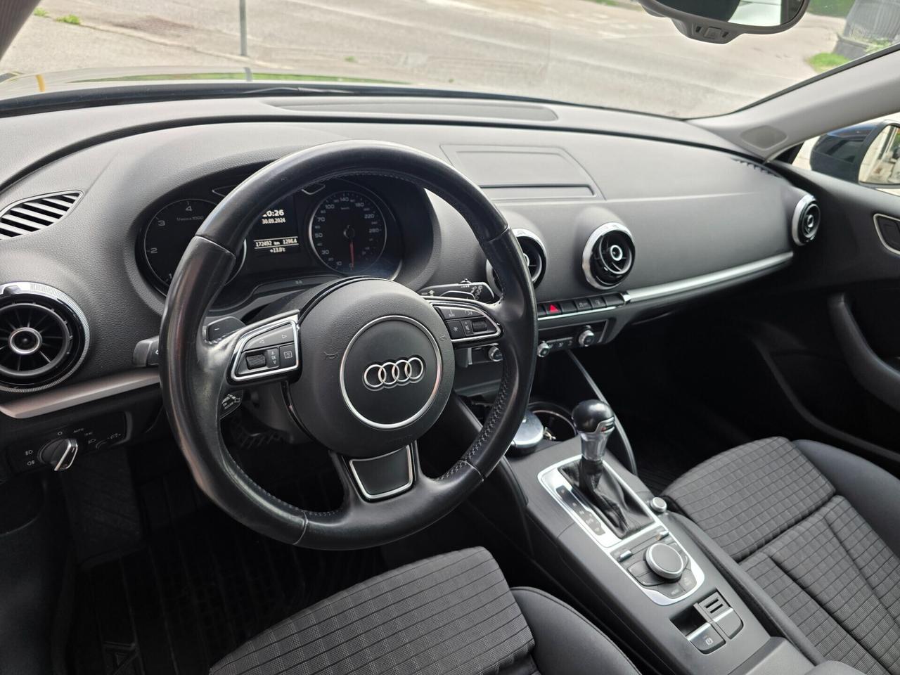 Audi A3 1.6 TDI S tronic Ambition