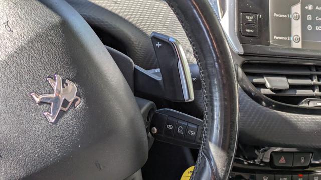 PEUGEOT 2008 1.6cc 92cv CAMBIO AL VOLANTE SENS PARK ANT/POST