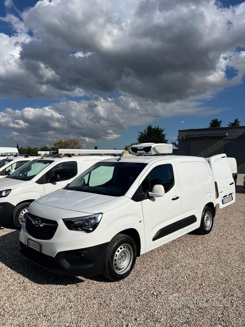 Opel Combo Frigo -20 gradi 3 posti giorno/notte 20