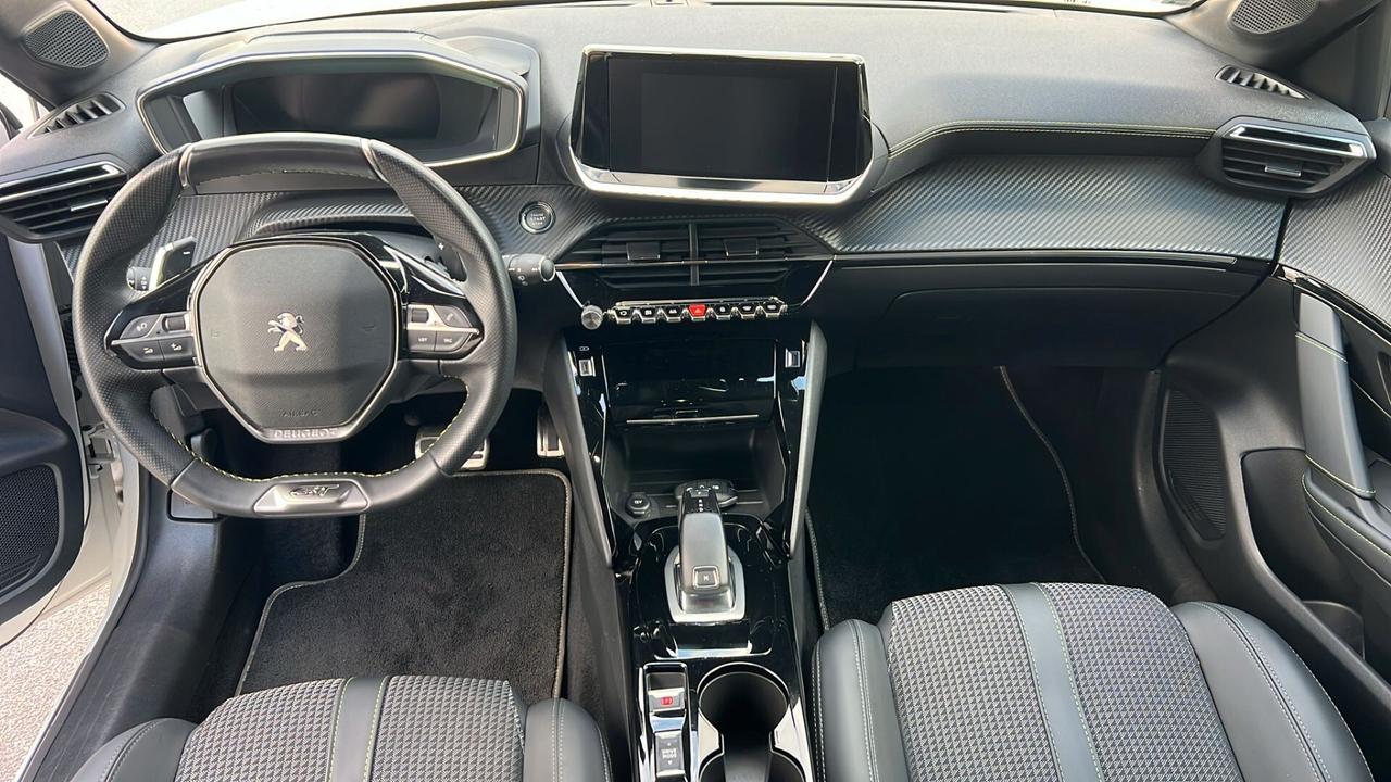 Peugeot 208 PureTech 100 Stop&Start EAT8 5 porte GT Line NEOPATENTATI