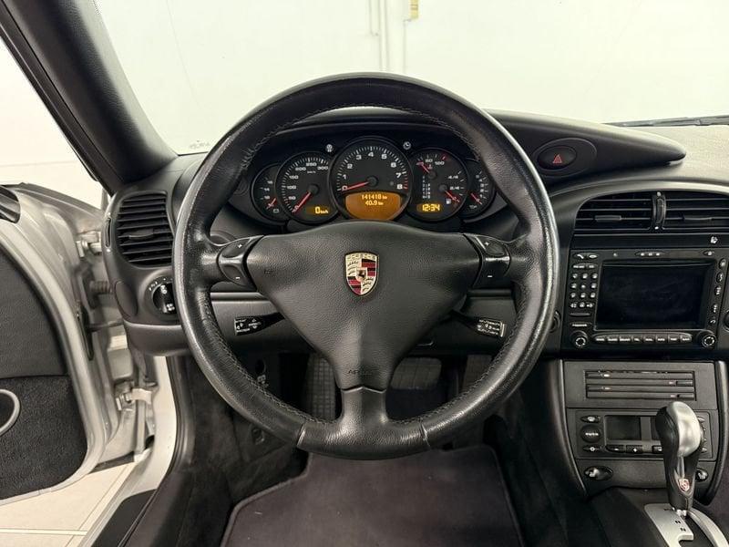 Porsche 911 911 Carrera cat Coupé